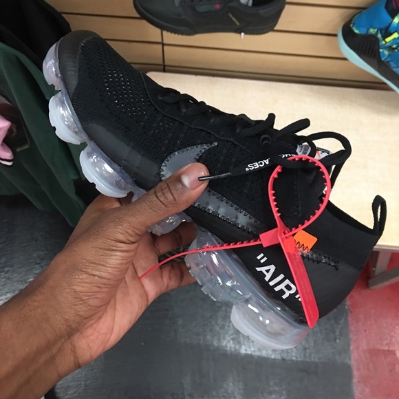 Nike air vapor max off-white
